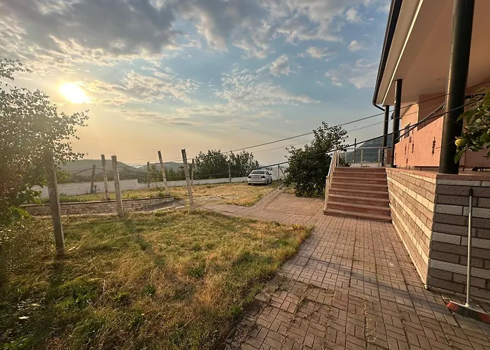 Xhiu Apartment